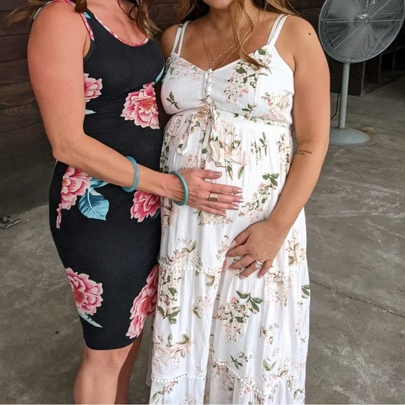 White Floral Print Crochet Detail Maternity Maxi Dress by Motherhood Maternity M - Picture 6 of 6